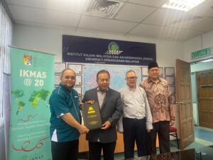 6-gallery-asean-university-international